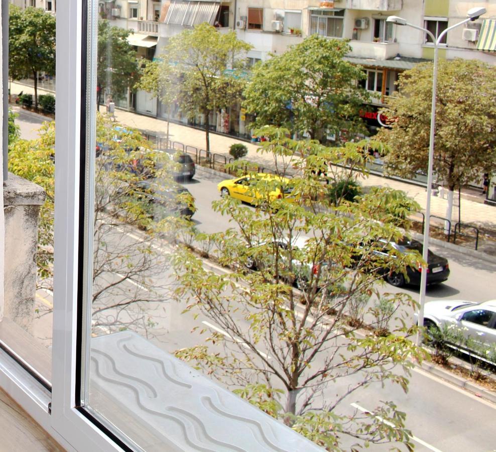 Apartament 2V1 - Myslym Shyri Tirana Zewnętrze zdjęcie